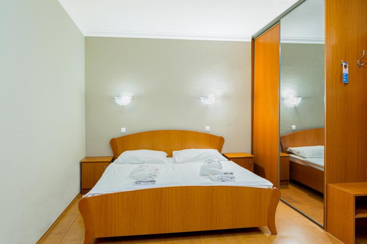 Aqua Blue Hotel Hajdúszoboszló Dış mekan fotoğraf