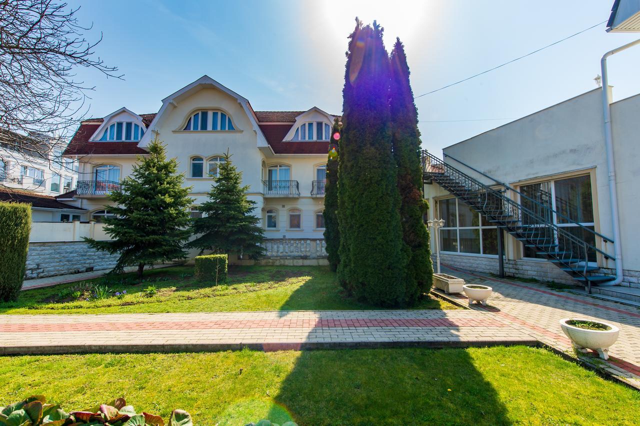 Aqua Blue Hotel Hajdúszoboszló Dış mekan fotoğraf