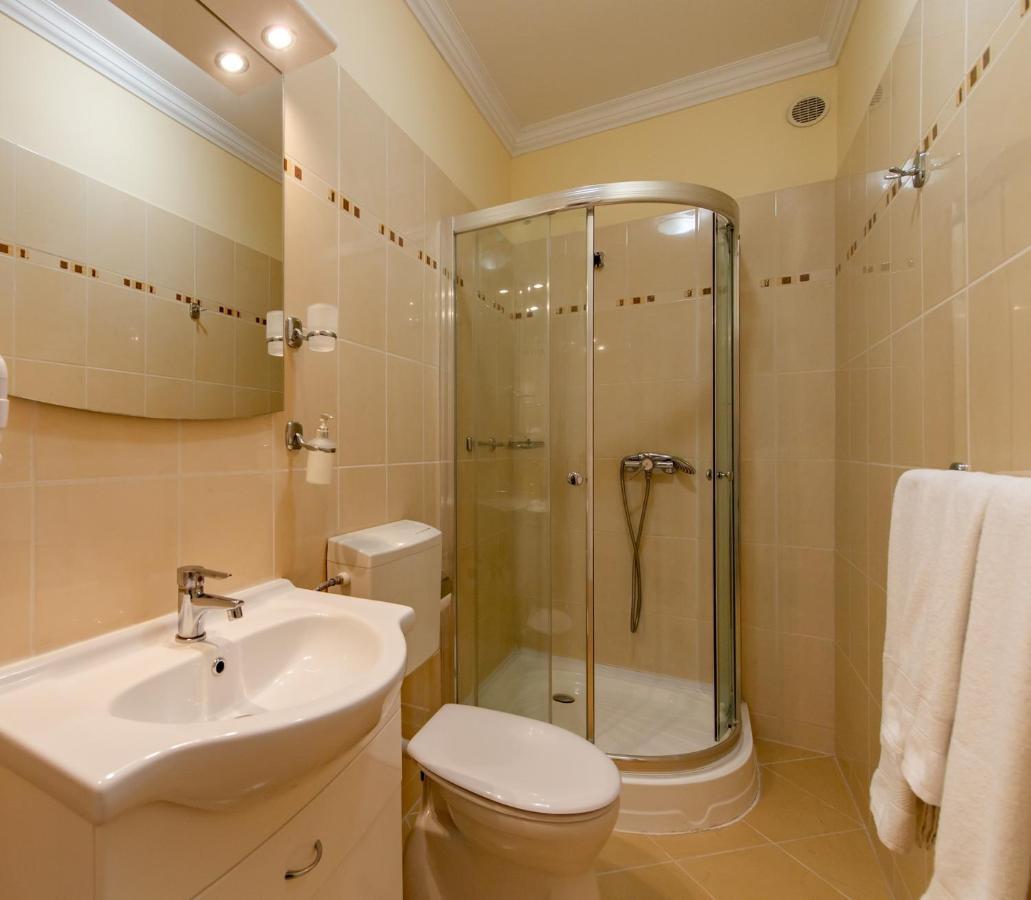 Aqua Blue Hotel Hajdúszoboszló Dış mekan fotoğraf
